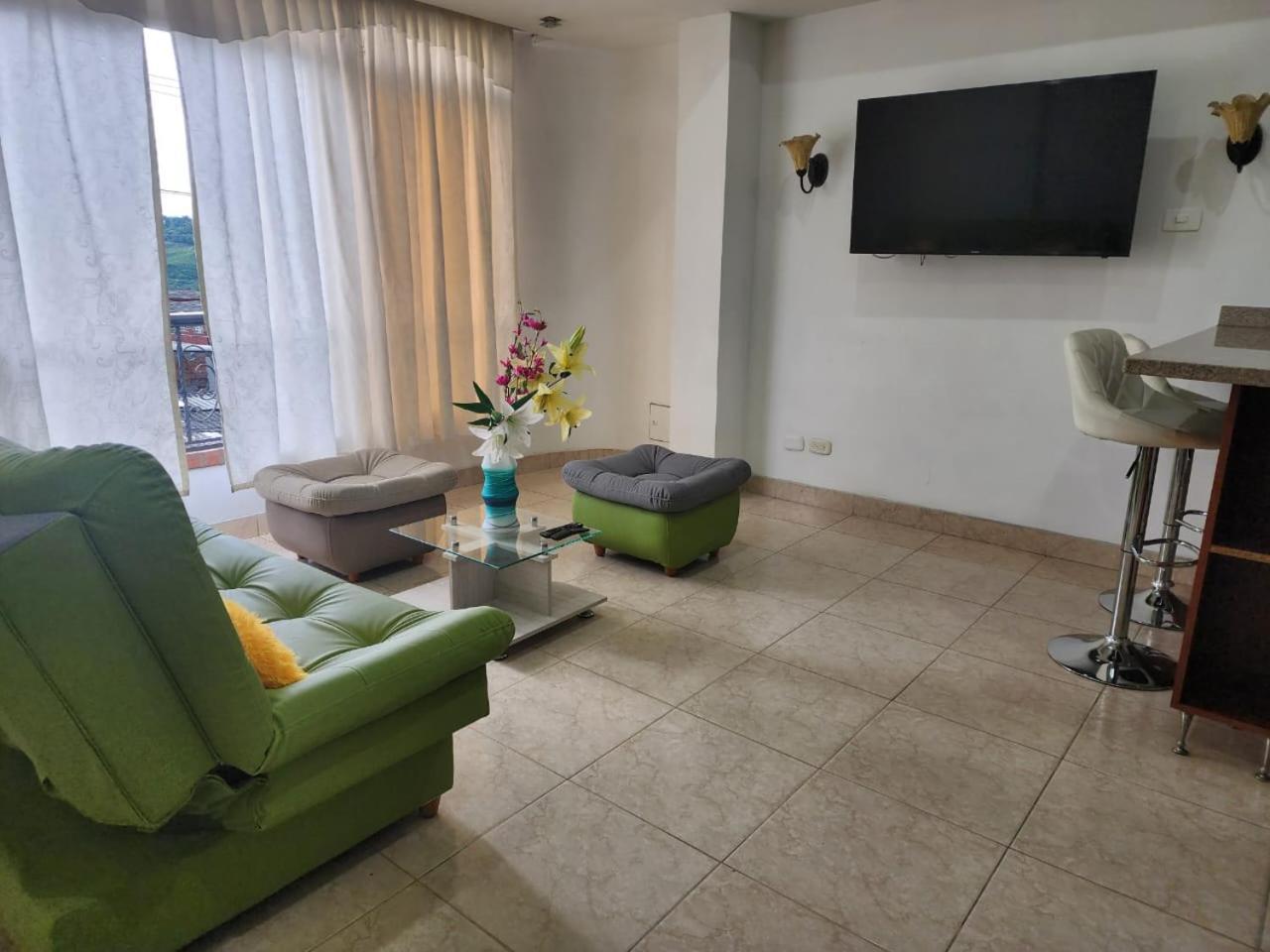 Fantastico Apto Completo En El Centro De Pereira Villa Esterno foto
