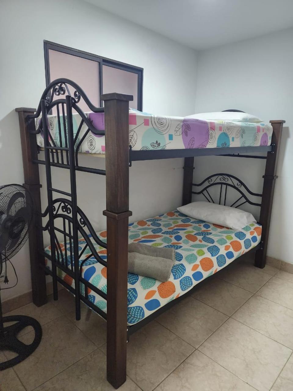 Fantastico Apto Completo En El Centro De Pereira Villa Esterno foto